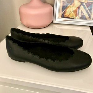 Born Allie Scalloped Ballet Flats Black | Size 10
